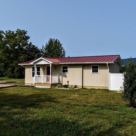 Villa Holly Tree Retreat Located In Beautiful Luray, Va. Extérieur photo