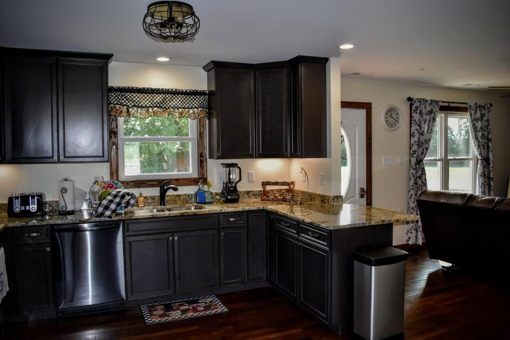 Villa Holly Tree Retreat Located In Beautiful Luray, Va. Extérieur photo