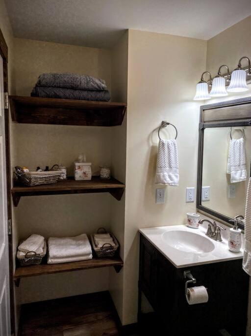 Villa Holly Tree Retreat Located In Beautiful Luray, Va. Extérieur photo