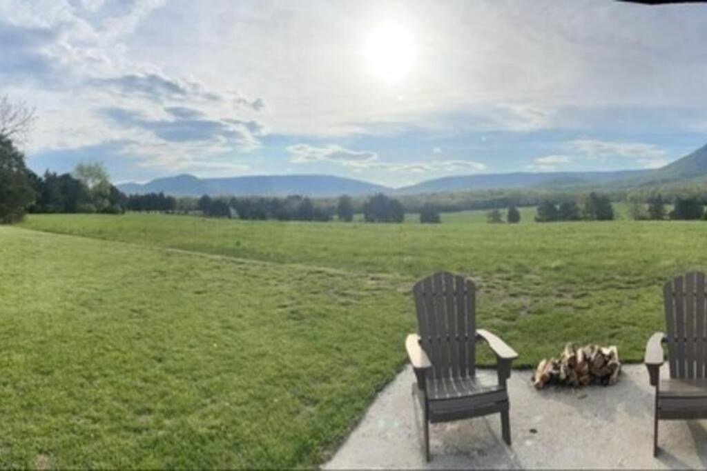 Villa Holly Tree Retreat Located In Beautiful Luray, Va. Extérieur photo