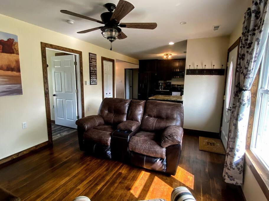 Villa Holly Tree Retreat Located In Beautiful Luray, Va. Extérieur photo