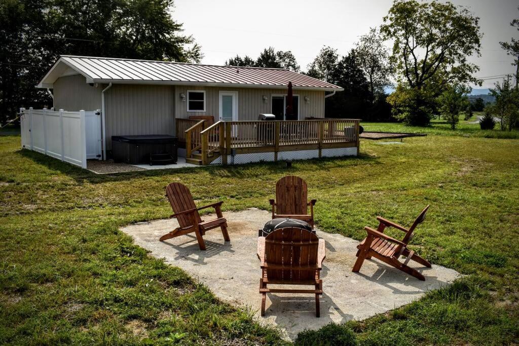 Villa Holly Tree Retreat Located In Beautiful Luray, Va. Extérieur photo