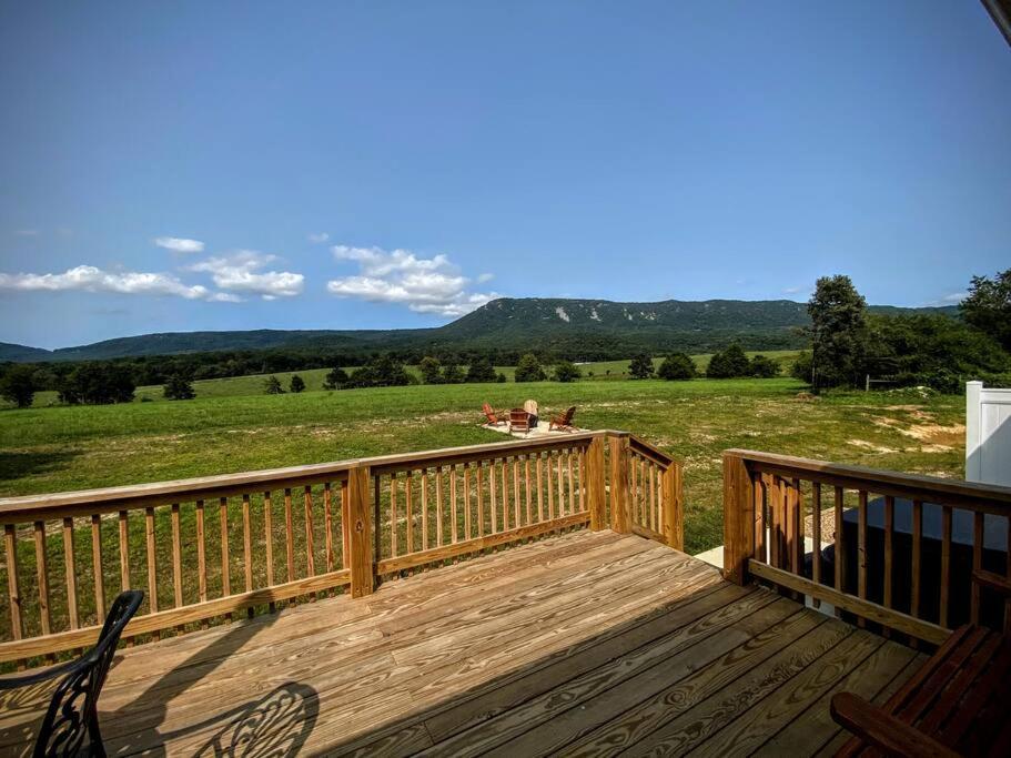 Villa Holly Tree Retreat Located In Beautiful Luray, Va. Extérieur photo